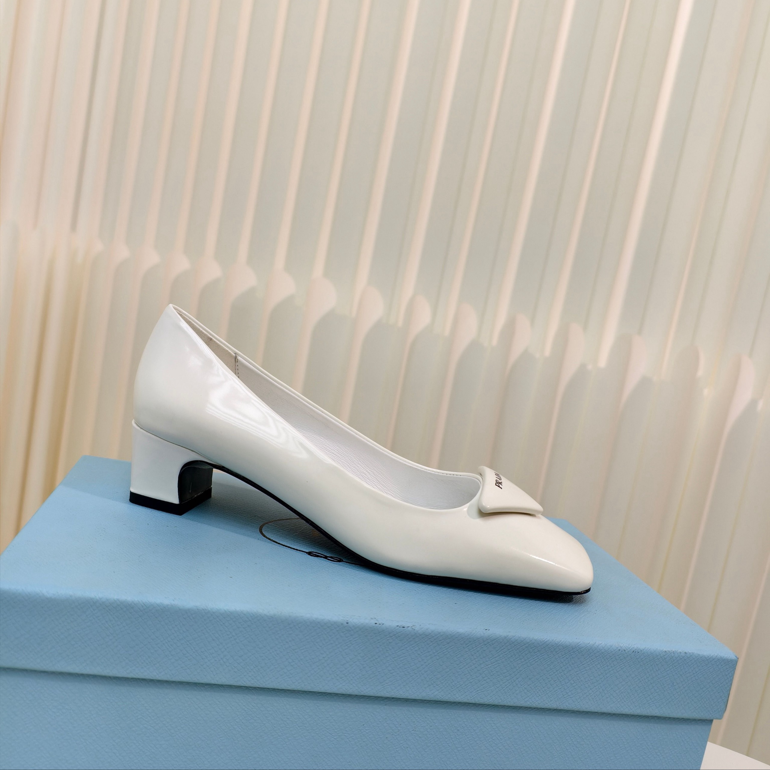 Туфли Prada — изображение 9