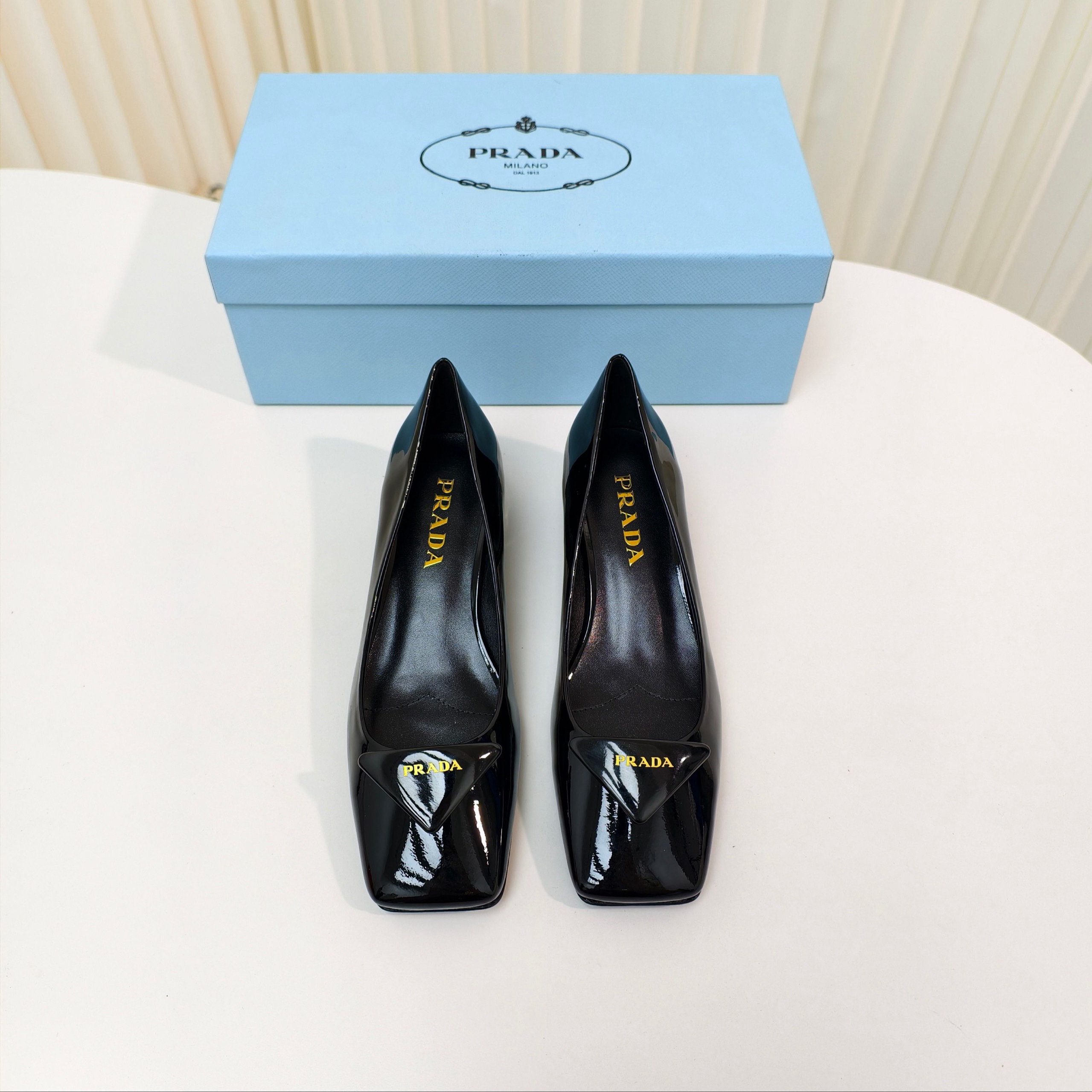 Туфли Prada — изображение 13