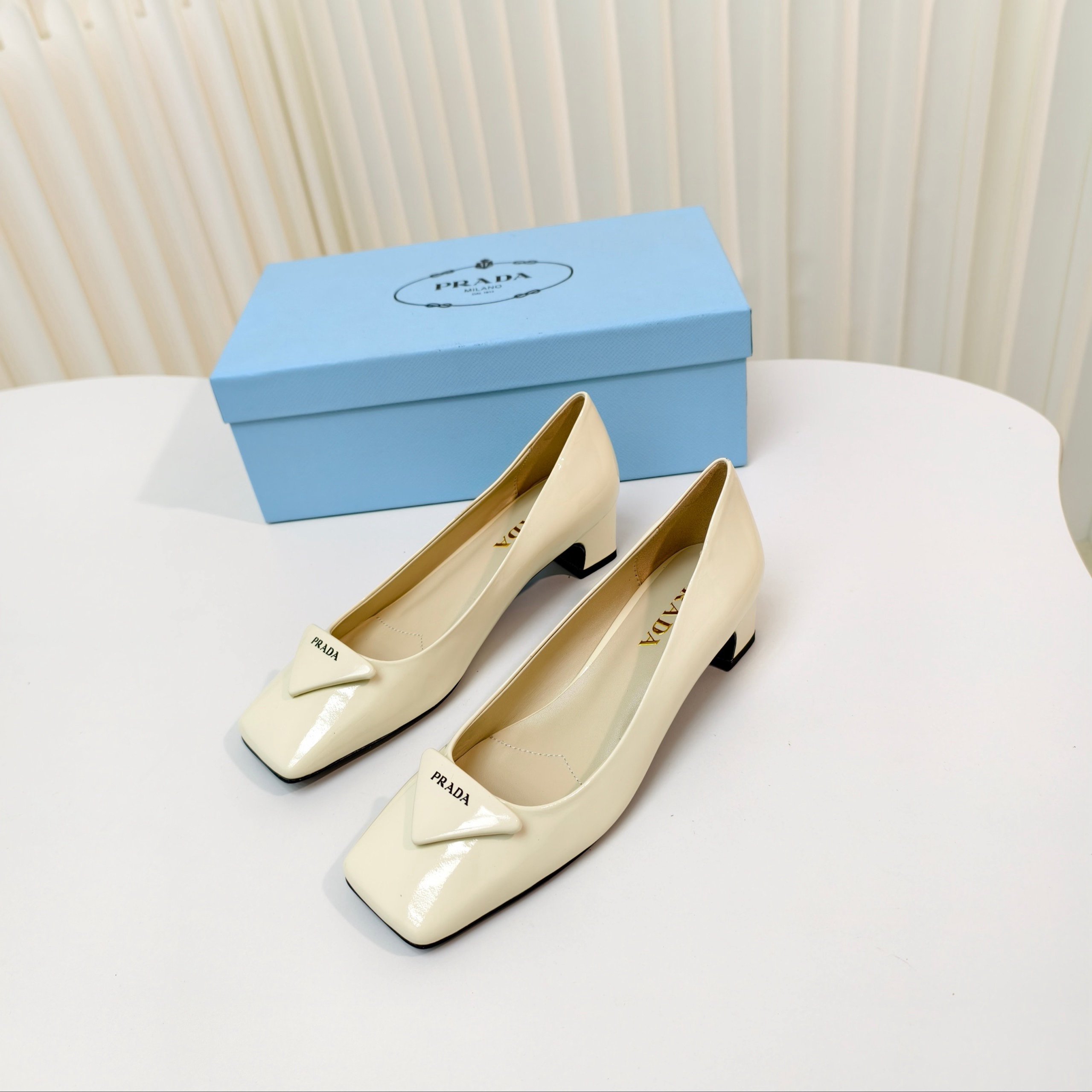 Туфли Prada — изображение 17