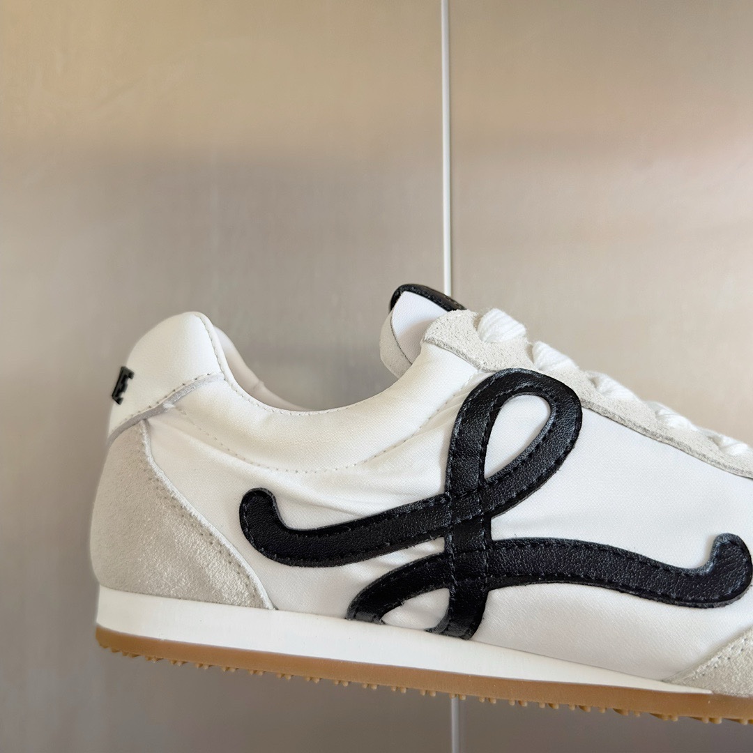 Кроссовки LOEWE Ballet Runner — изображение 14