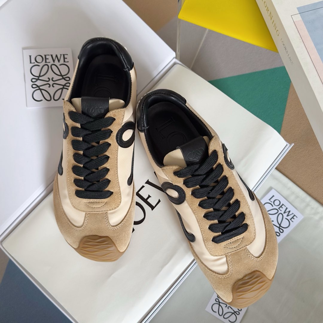 Кроссовки LOEWE Ballet Runner — изображение 3