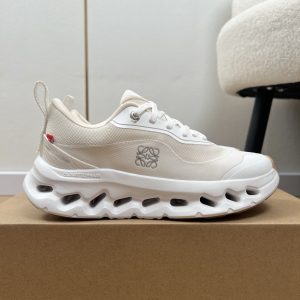 Кроссовки LOEWE