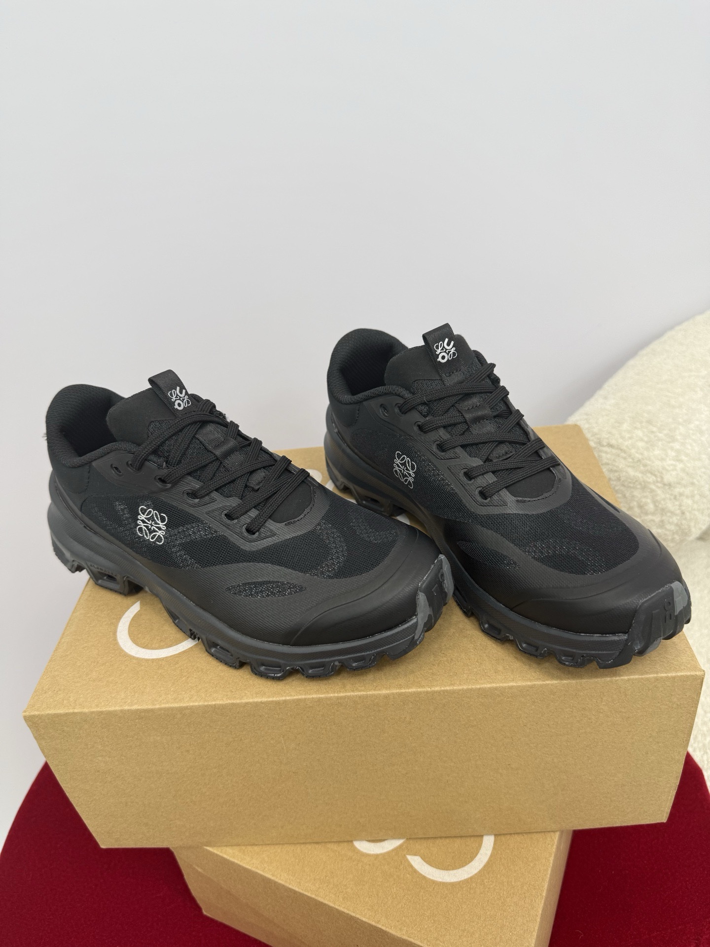 Кроссовки LOEWE x On Running — изображение 6