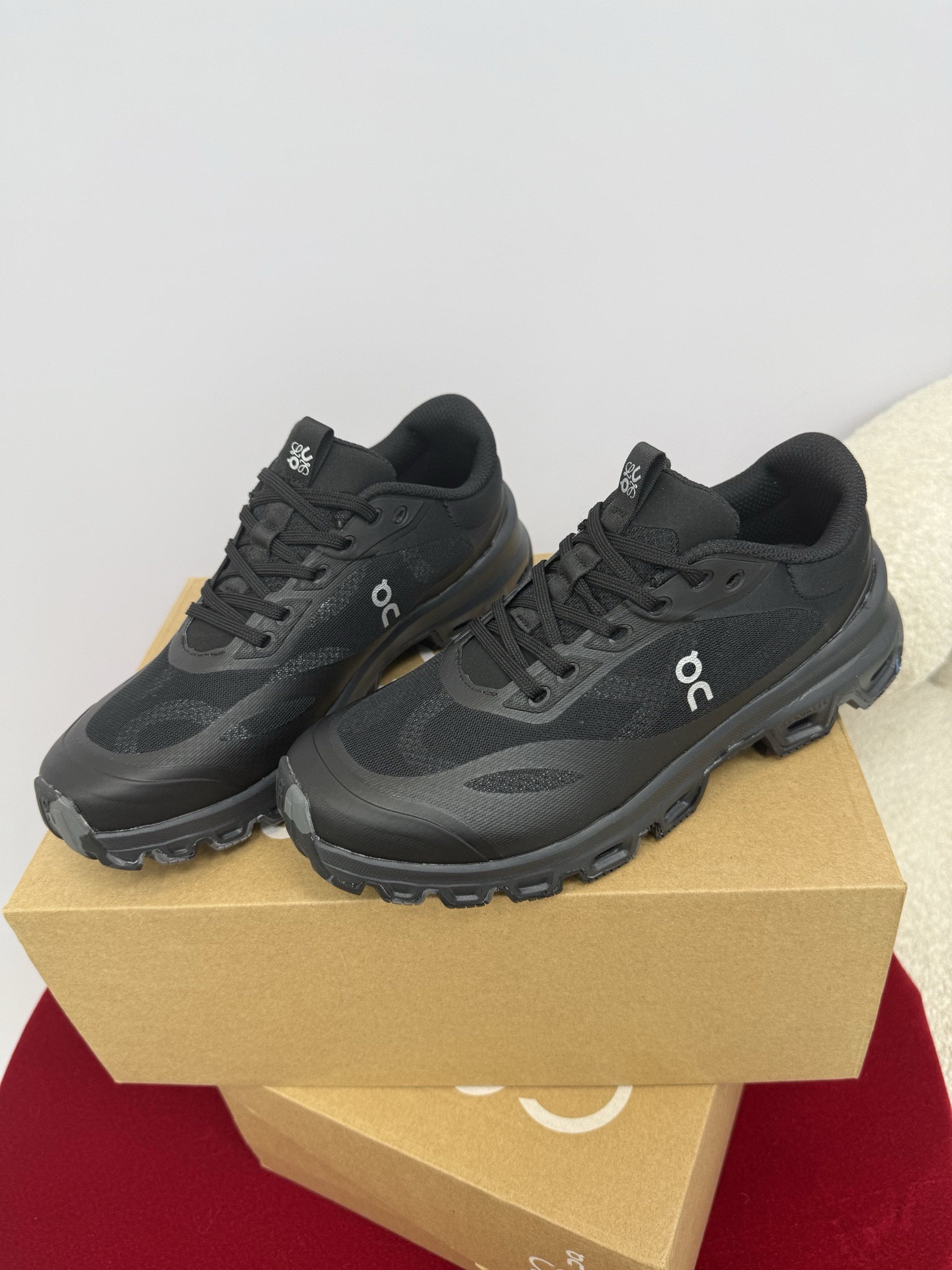 Кроссовки LOEWE x On Running — изображение 5