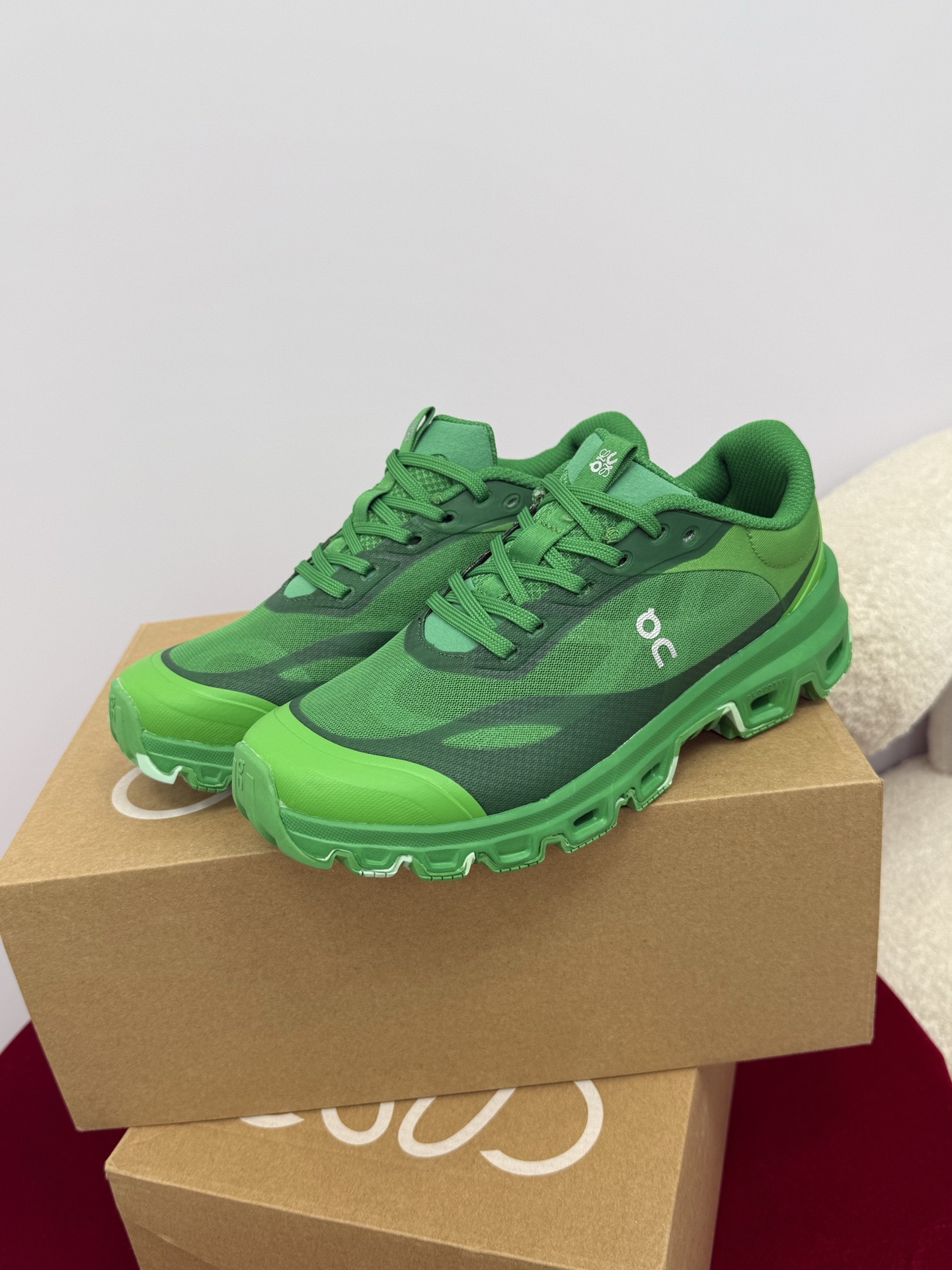 Кроссовки LOEWE x On Running — изображение 70