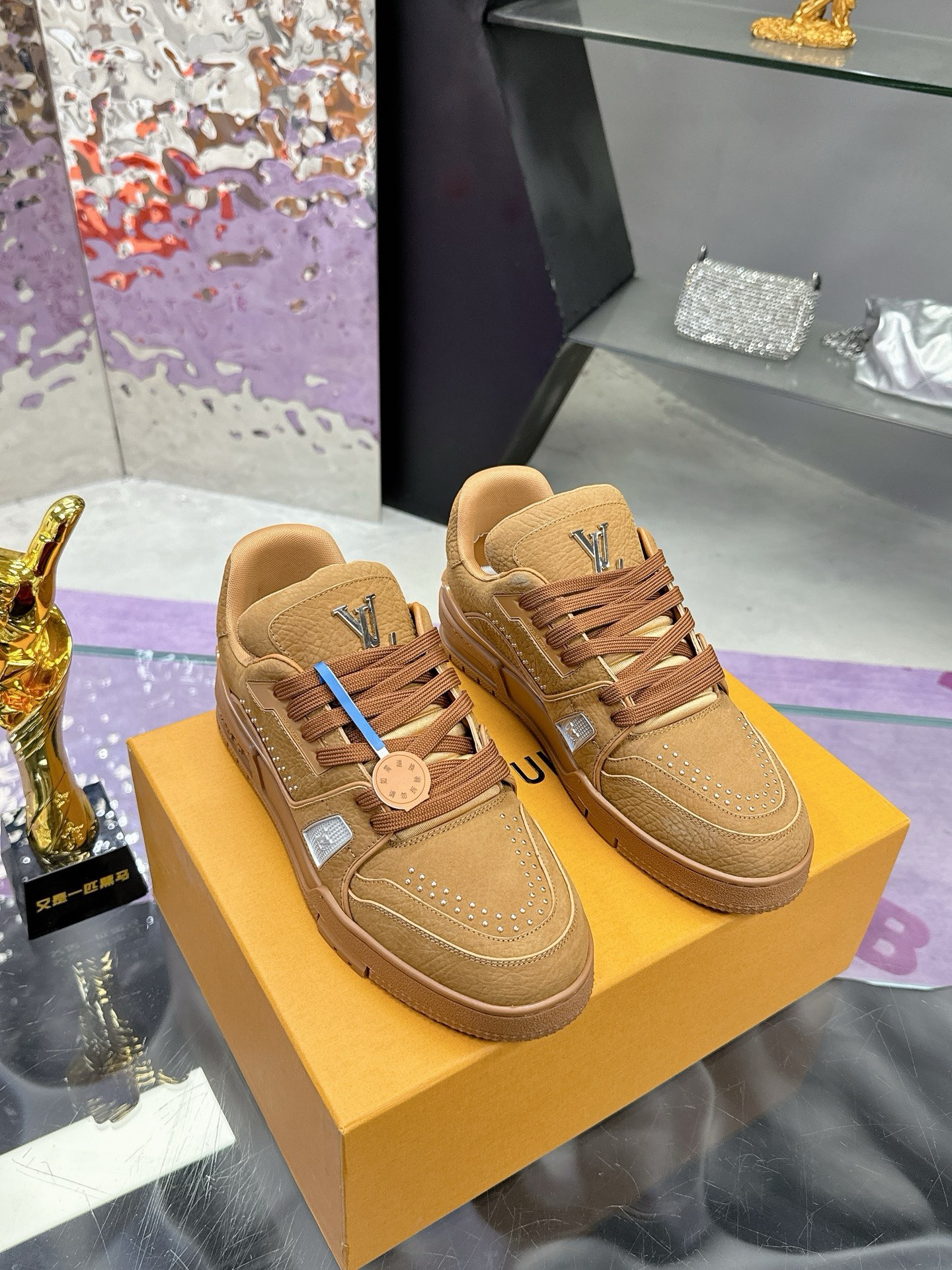 Кроссовки Louis Vuitton — изображение 2