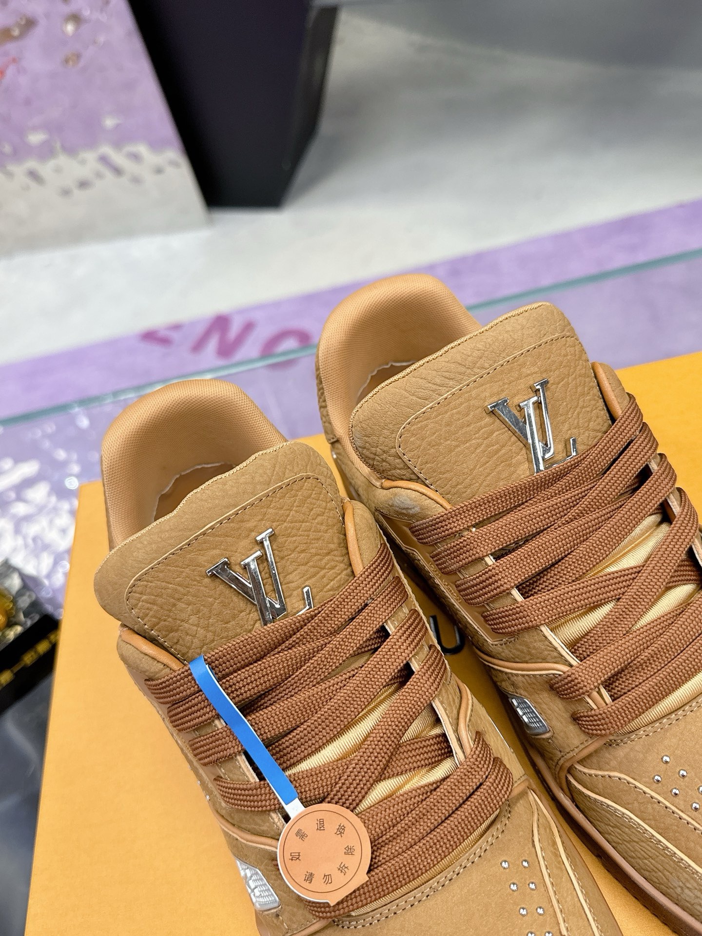 Кроссовки Louis Vuitton — изображение 9