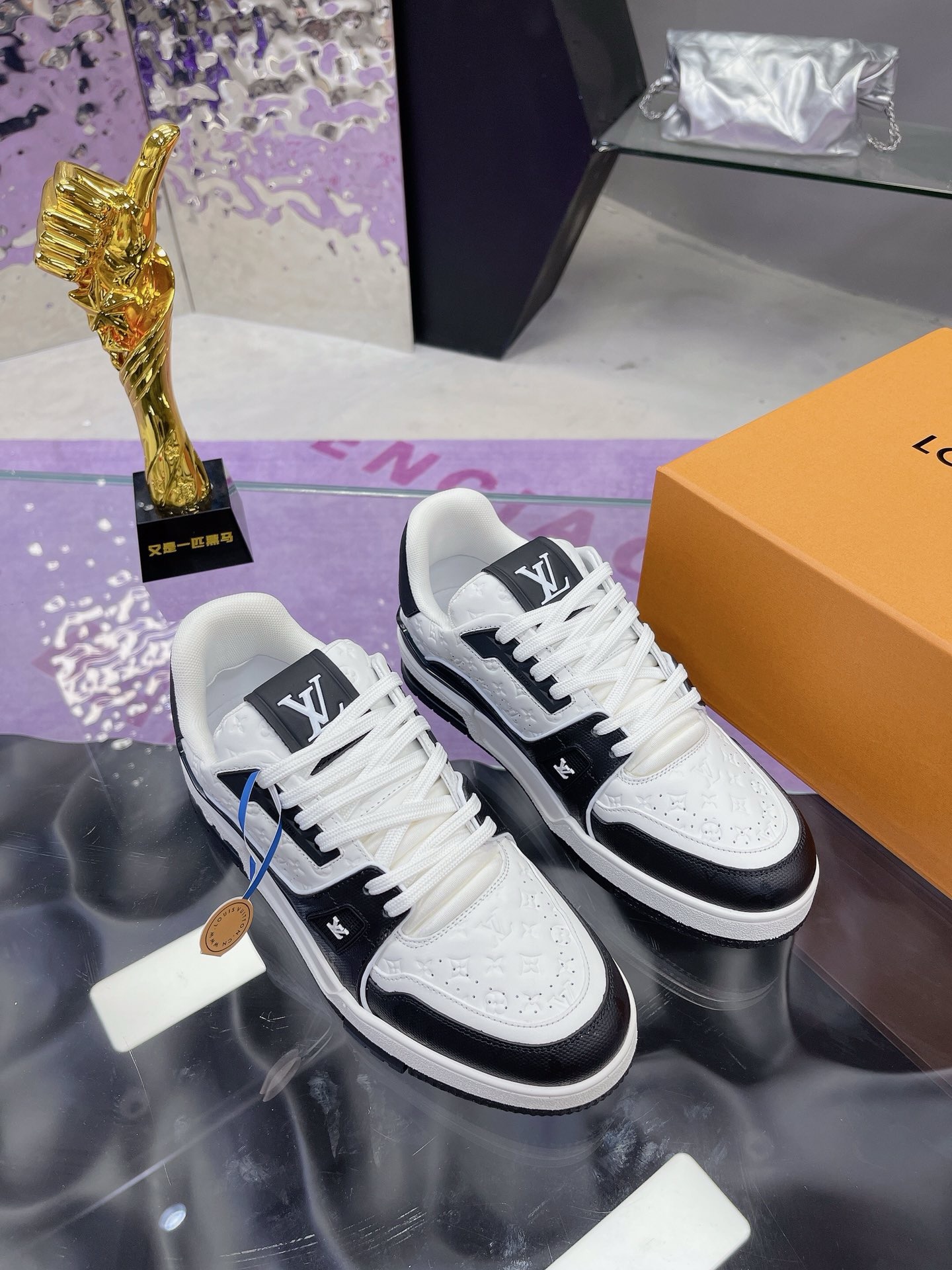 Кроссовки Louis Vuitton — изображение 12