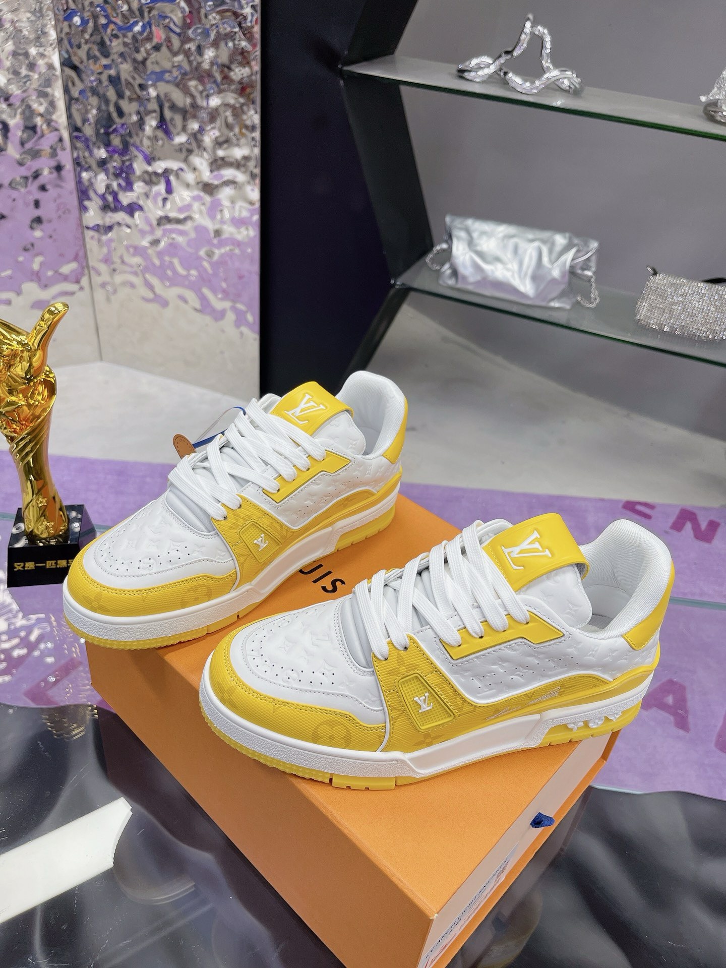 Кроссовки Louis Vuitton — изображение 30