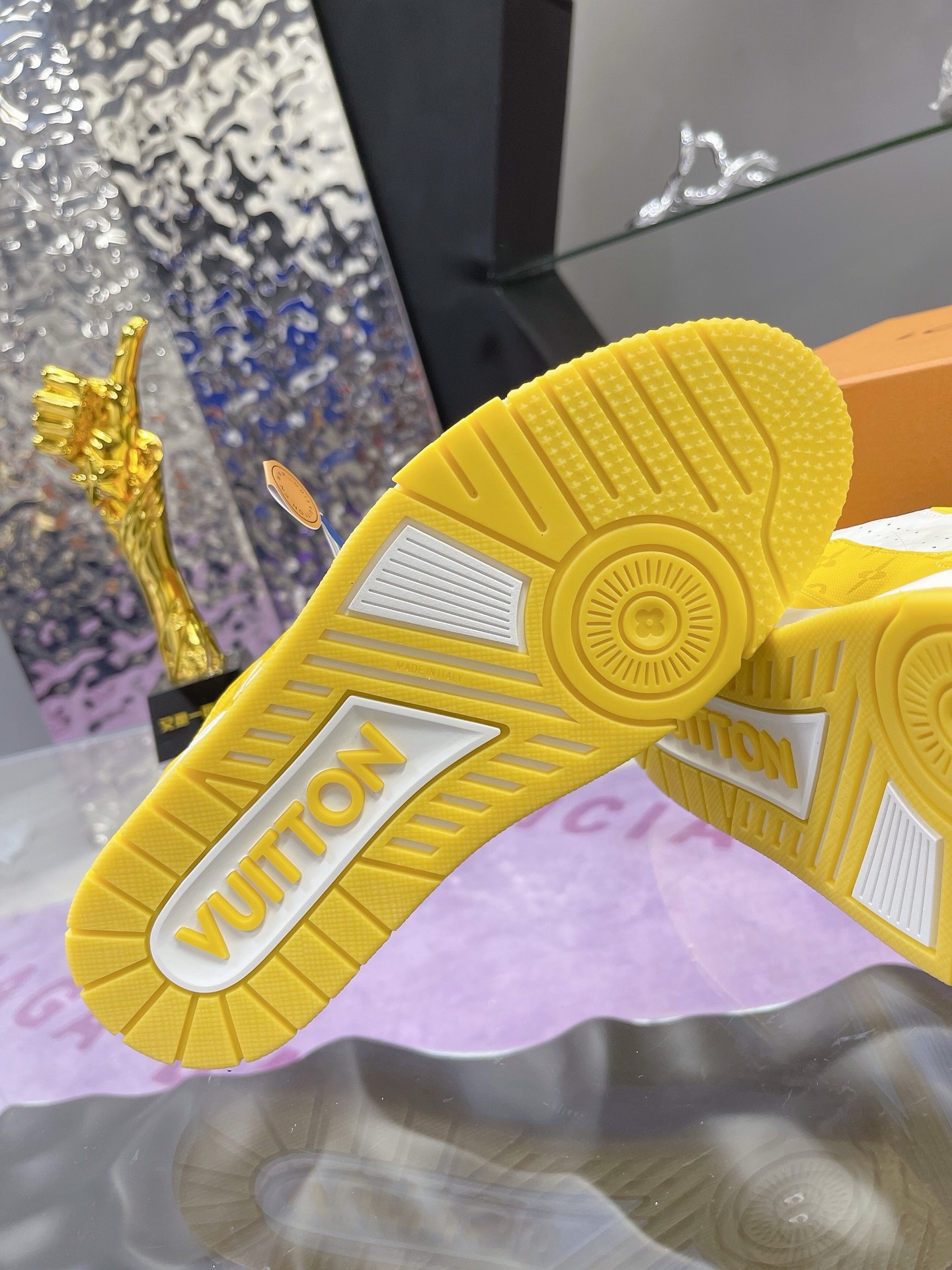 Кроссовки Louis Vuitton — изображение 36