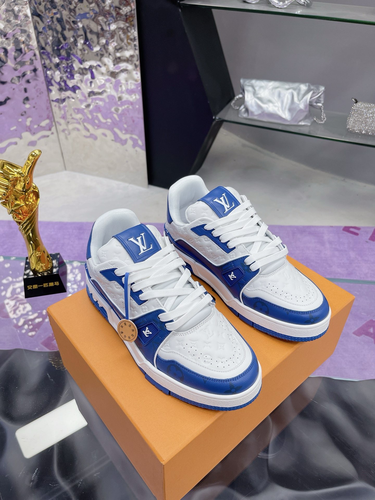 Кроссовки Louis Vuitton — изображение 55