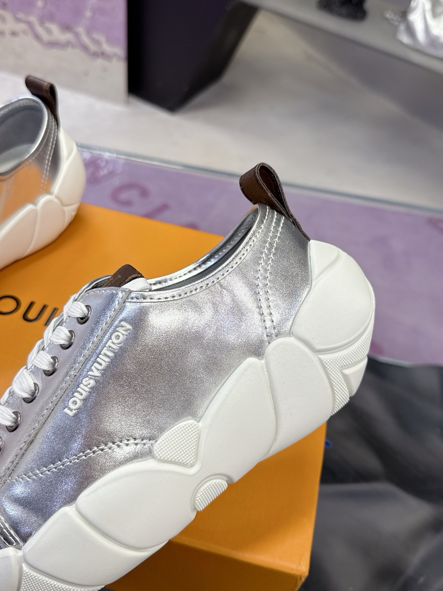 Кроссовки Louis Vuitton — изображение 8