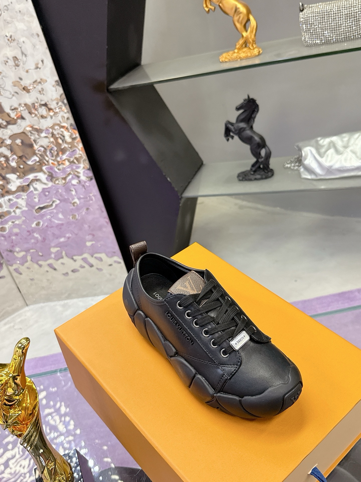 Кроссовки Louis Vuitton — изображение 15