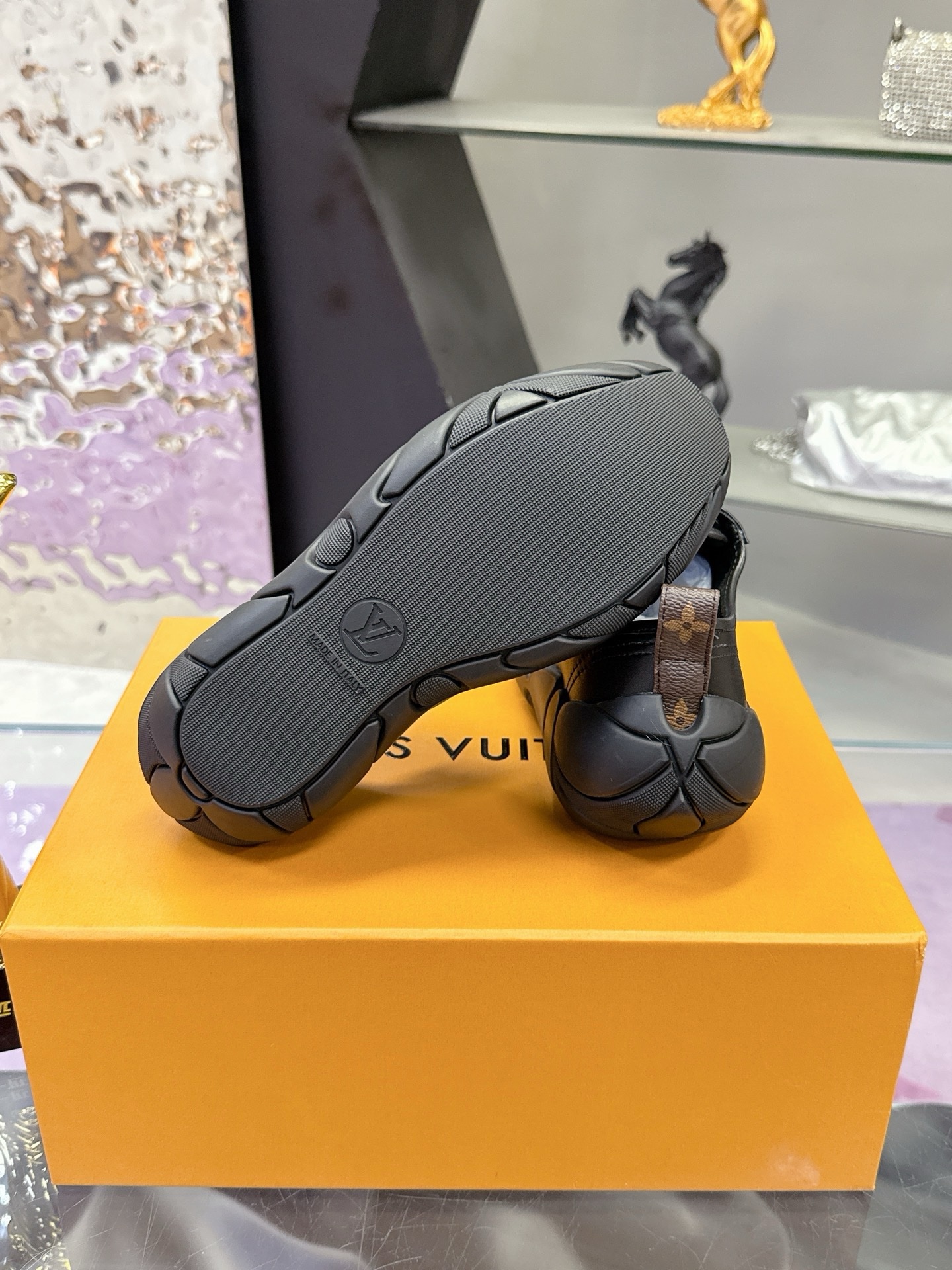 Кроссовки Louis Vuitton — изображение 18