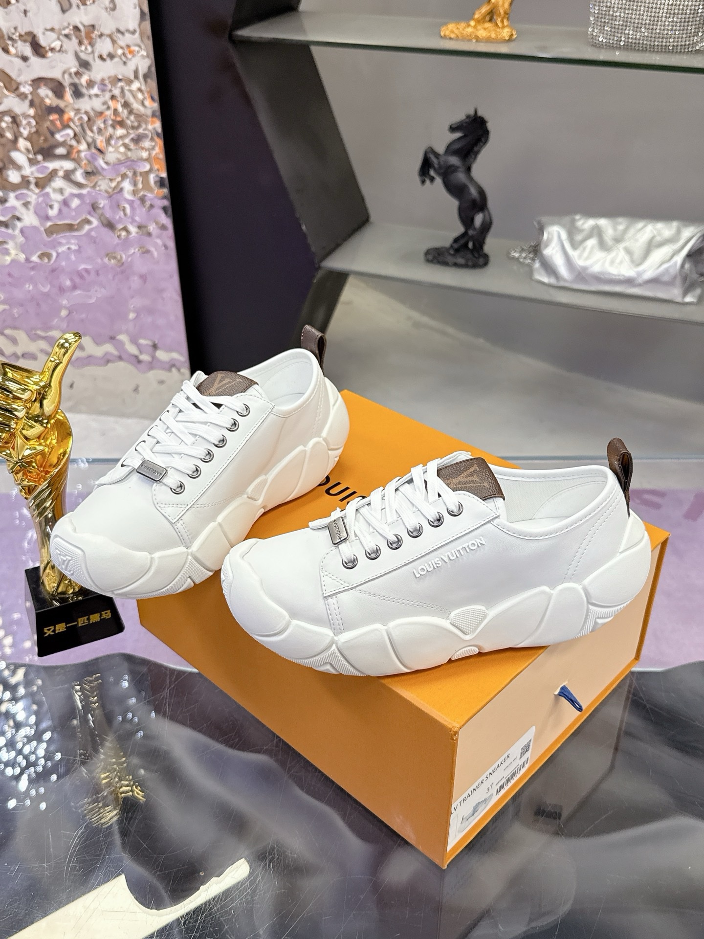 Кроссовки Louis Vuitton — изображение 22