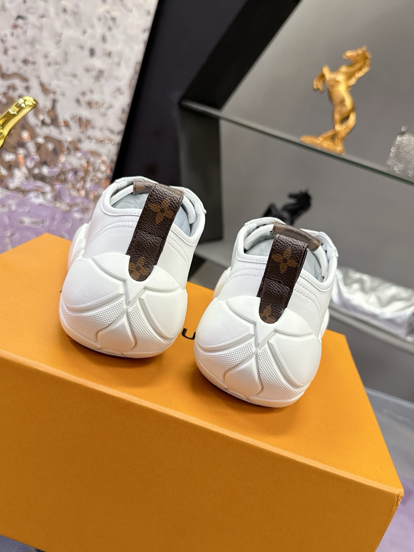 Кроссовки Louis Vuitton — изображение 26