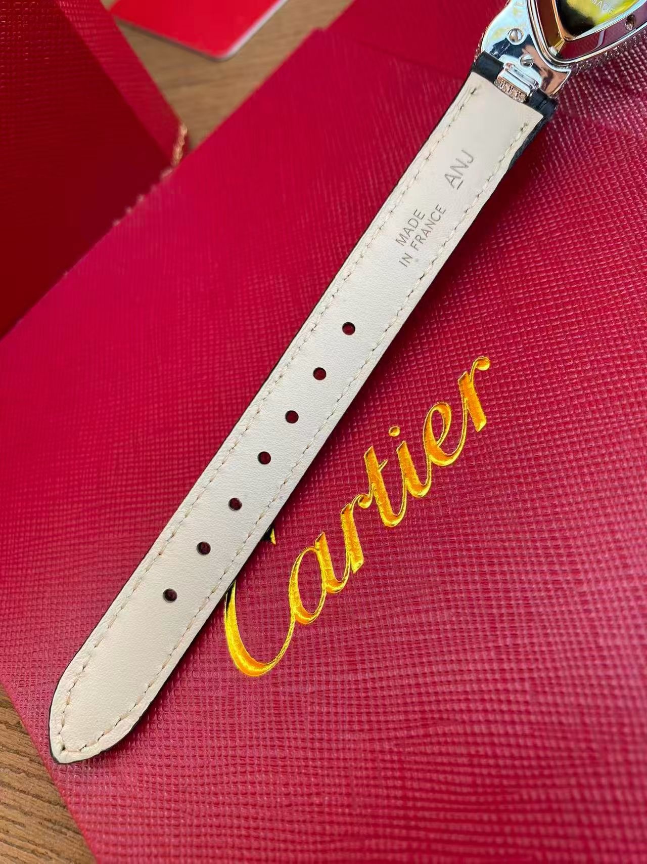 Часы Cartier Panther Jewelry — изображение 9
