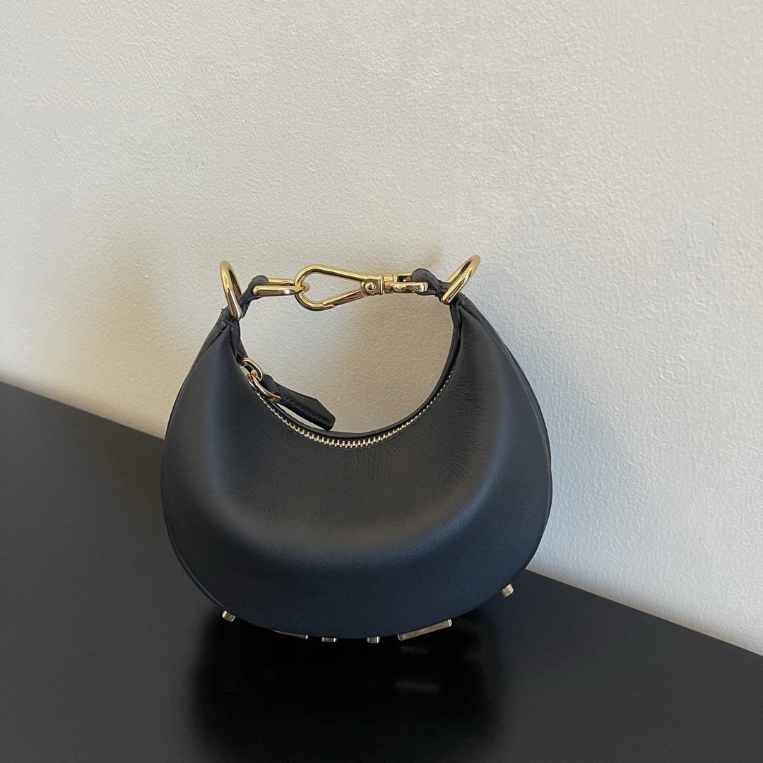Мини-сумка FENDI Crescent — изображение 7