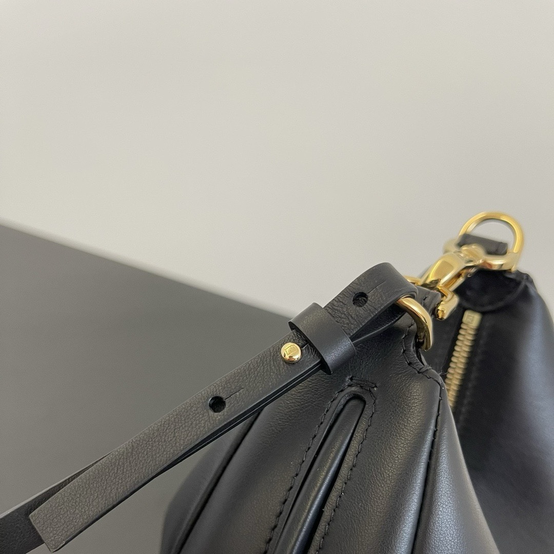 Мини-сумка FENDI Crescent — изображение 21