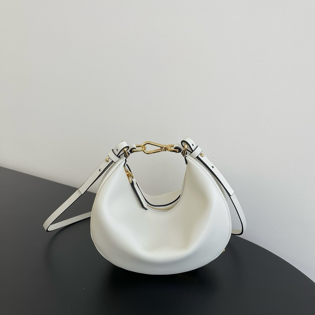 Мини-сумка FENDI Crescent — изображение 34