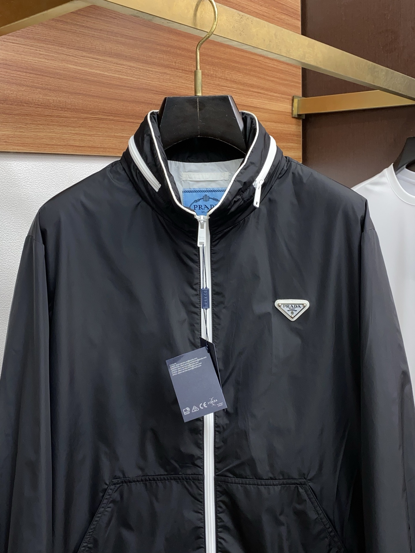 Куртка Prada — изображение 2