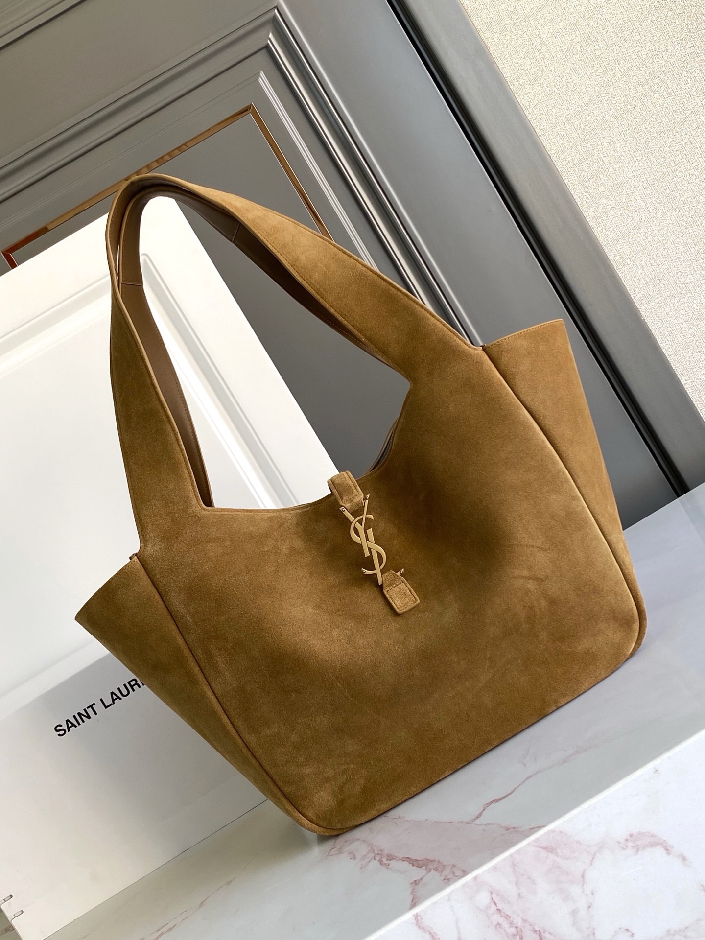 Сумка Yves Saint Laurent — изображение 12