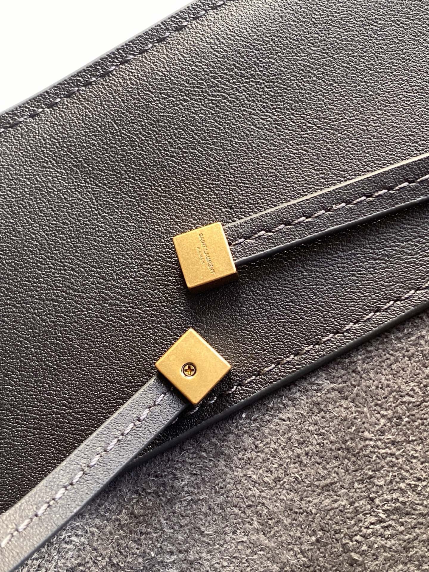 Сумка Yves Saint Laurent — изображение 38