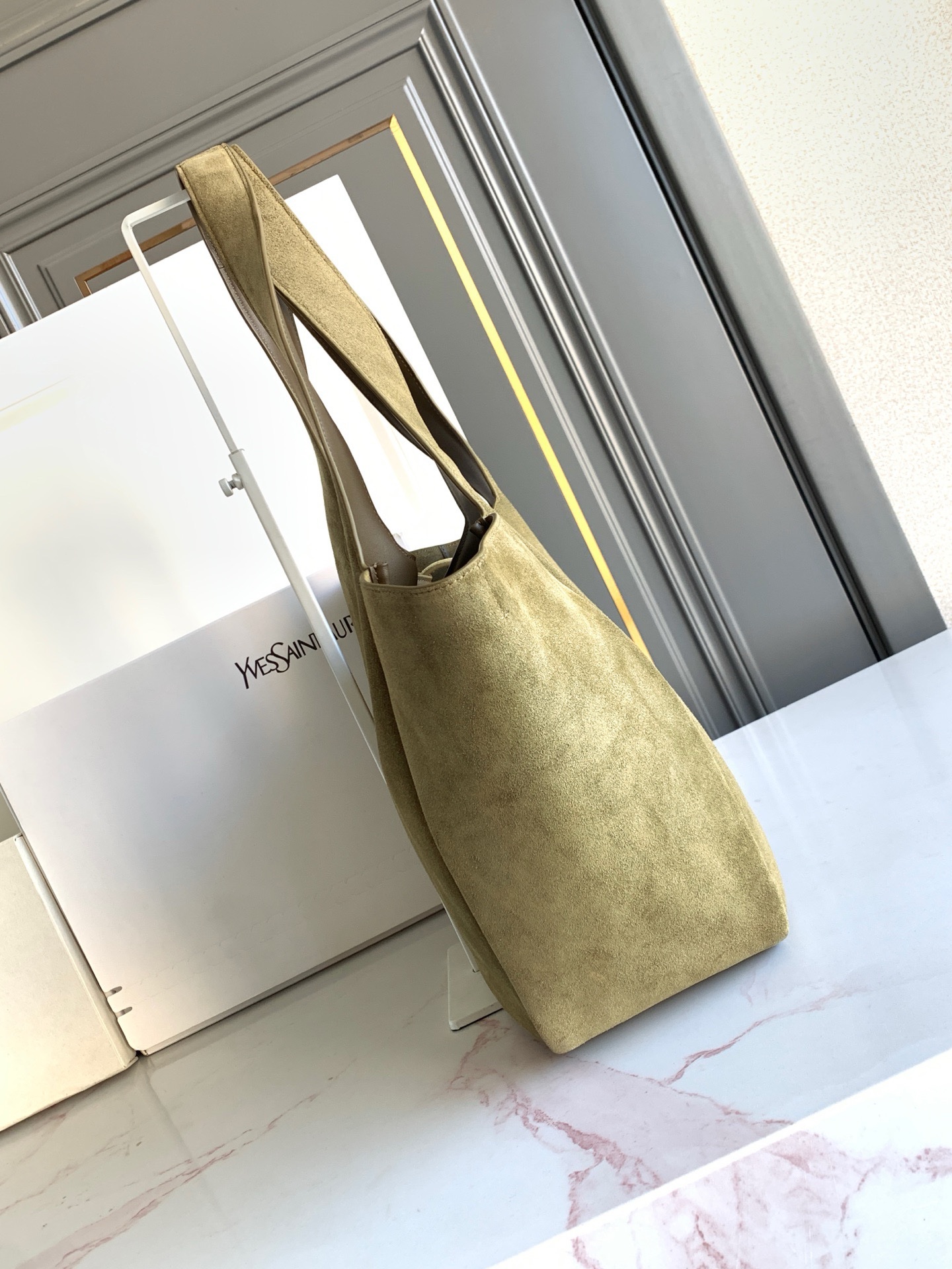 Сумка Yves Saint Laurent — изображение 45