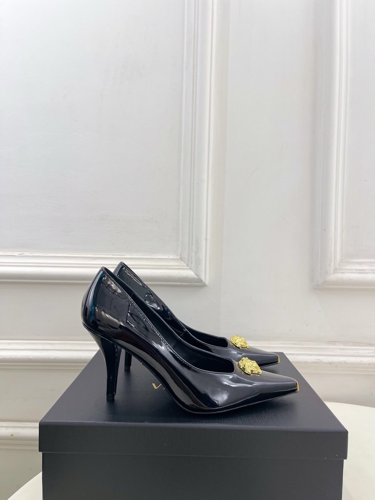 Туфли Versace — изображение 11