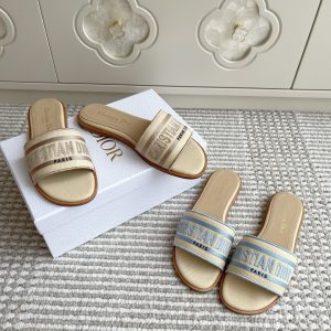 Сандалии-балетки Dior